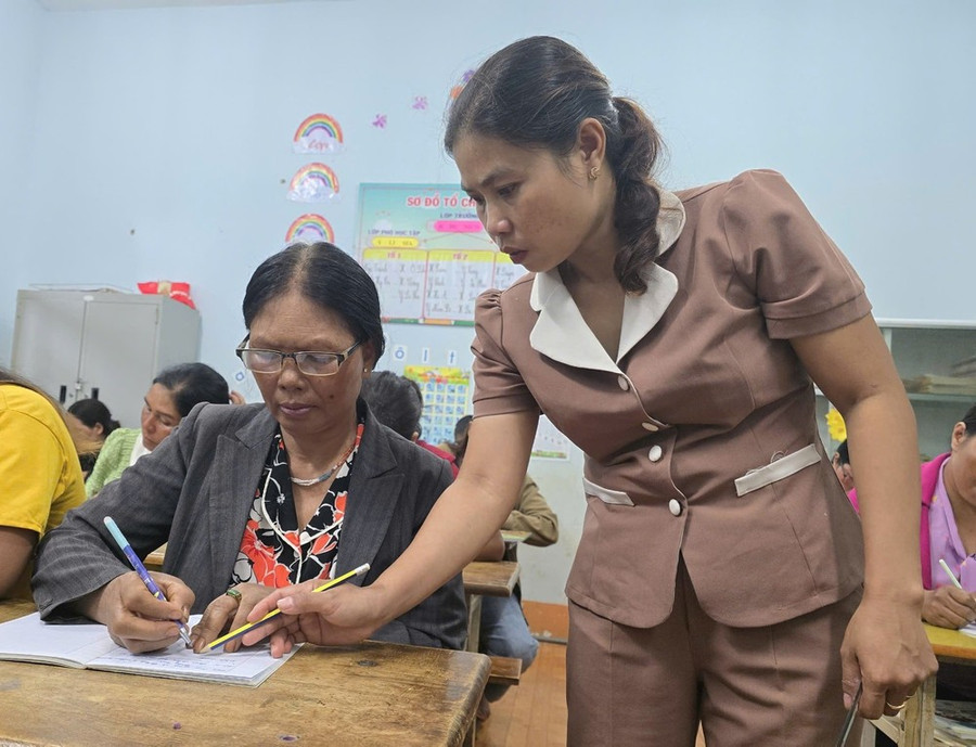 Em todo o país, 261.130 pessoas foram mobilizadas para participar de treinamentos de alfabetização. Foto ilustrativa/internet. xoamuchu.jpg