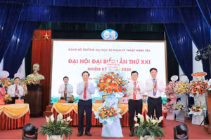 Đại hội Đảng bộ Trường ĐHSPKT Hưng Yên: Vững bước phát triển, hội nhập quốc tế