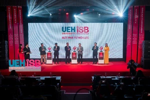 Trường Tài năng UEH.ISB: Bước đệm ra thế giới cho sinh viên Việt Nam