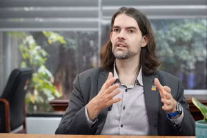 Thầy Zach Pinson – Tổng giám đốc FSEL theo đuổi sứ mệnh bình đẳng hóa giáo dục 