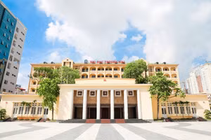 Trường Đại học Thương mại thông báo tuyển dụng viên chức năm 2024 theo hình thức xét tuyển