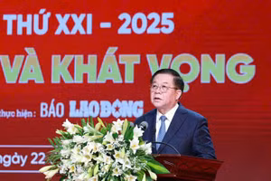 Ông Nguyễn Trọng Nghĩa phát biểu chỉ đạo tại Chương trình