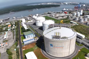 Kho LNG Thị Vải tại Kho cảng PV GAS Vũng Tàu giữ vai trò tàng trữ và cung cấp LNG cho các hộ tiêu thụ khí, LNG khu vực Đông Nam Bộ 