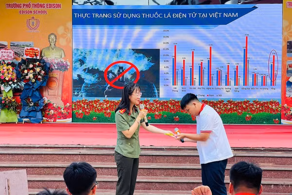 Trường Tiểu học, THCS và THPT Edinson trang bị kiến thức, kỹ năng phòng, chống thuốc lá điện tử cho học sinh.
