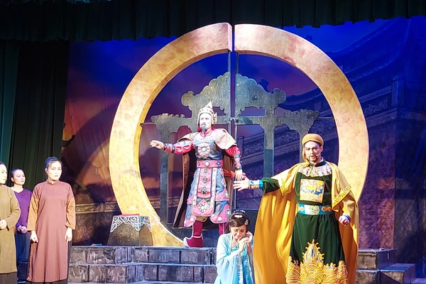 Nghệ sĩ trẻ cần có 'đất diễn' để sáng tạo và gắn bó với nghề. Ảnh minh họa: Bình Thanh