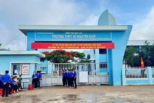 Trường THPT Võ Nguyên Giáp, tỉnh Đắk Lắk.