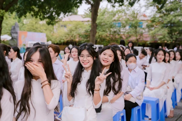 Học sinh Trường THPT Sóc Sơn (Hà Nội). Ảnh: Đình Tuệ. 