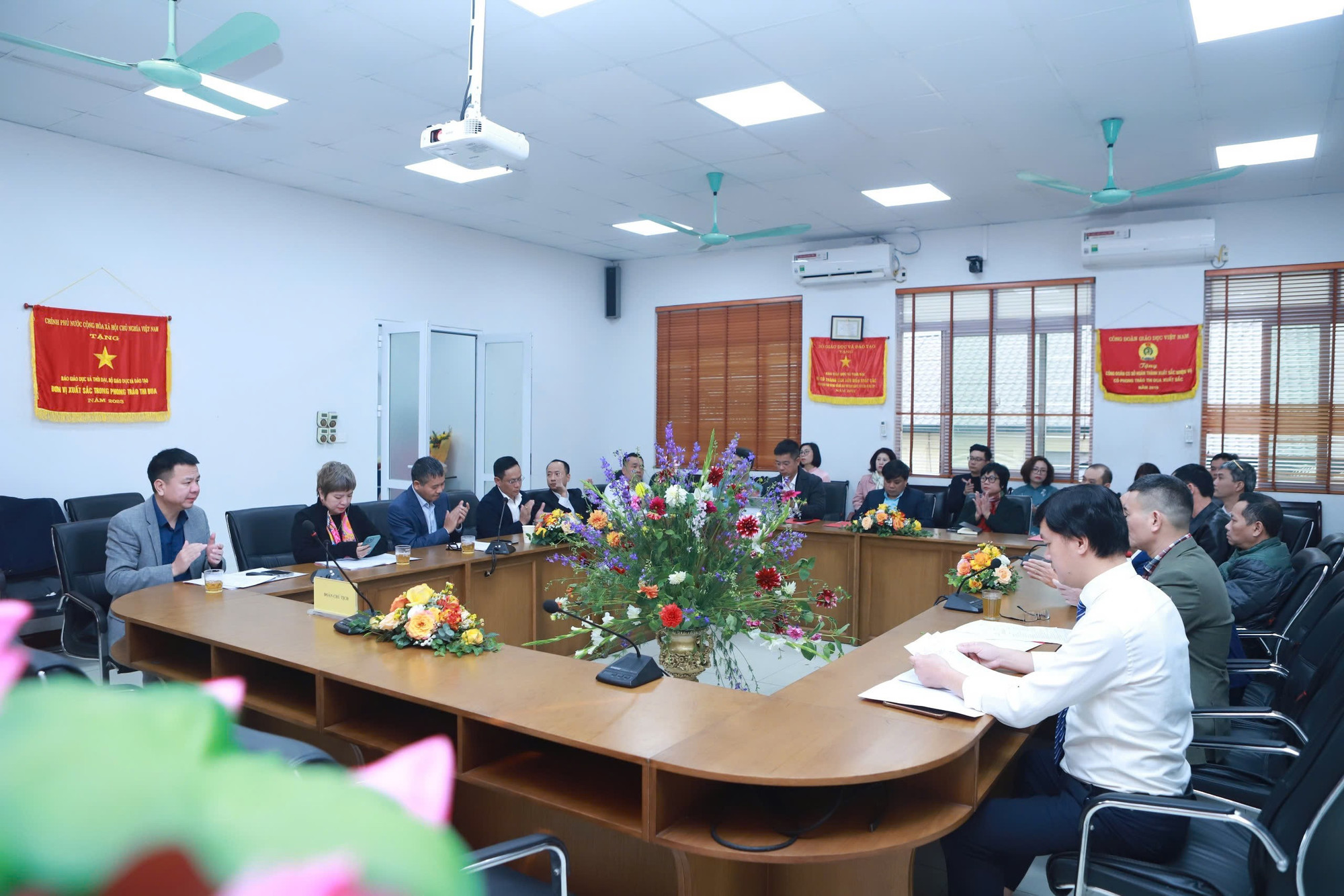 Các đại biểu dự đại hội. z6240192637633-9fe944ac8c44655128aff38e93d23bb2.jpg