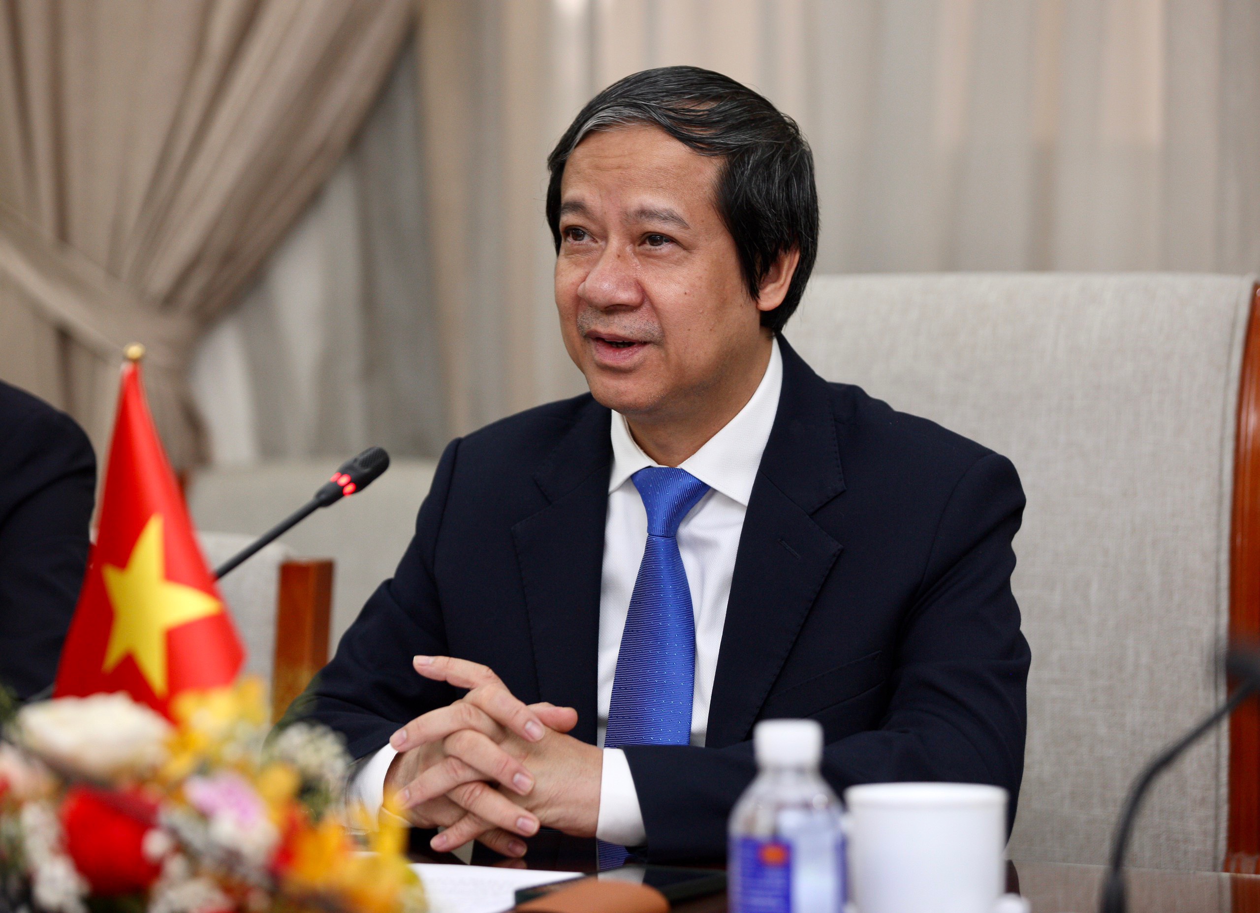Bộ trưởng Bộ GD&ĐT Nguyễn Kim Sơn phát biểu tại buổi tiếp. Bộ trưởng Bộ GD&ĐT Nguyễn Kim Sơn phát biểu tại buổi tiếp.