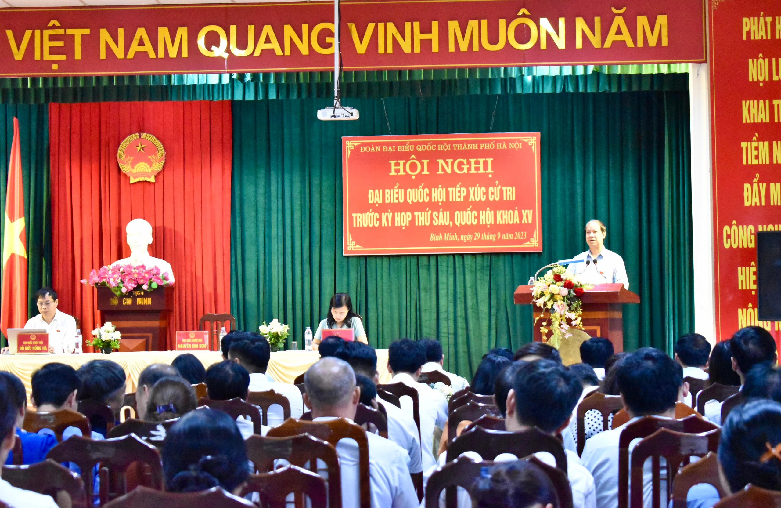 Hội nghị tiếp xúc cử tri huyện Thanh Oai với Đoàn đại biểu Quốc hội thành phố Hà Nội trước kỳ họp thứ 6, Quốc hội khóa XV.