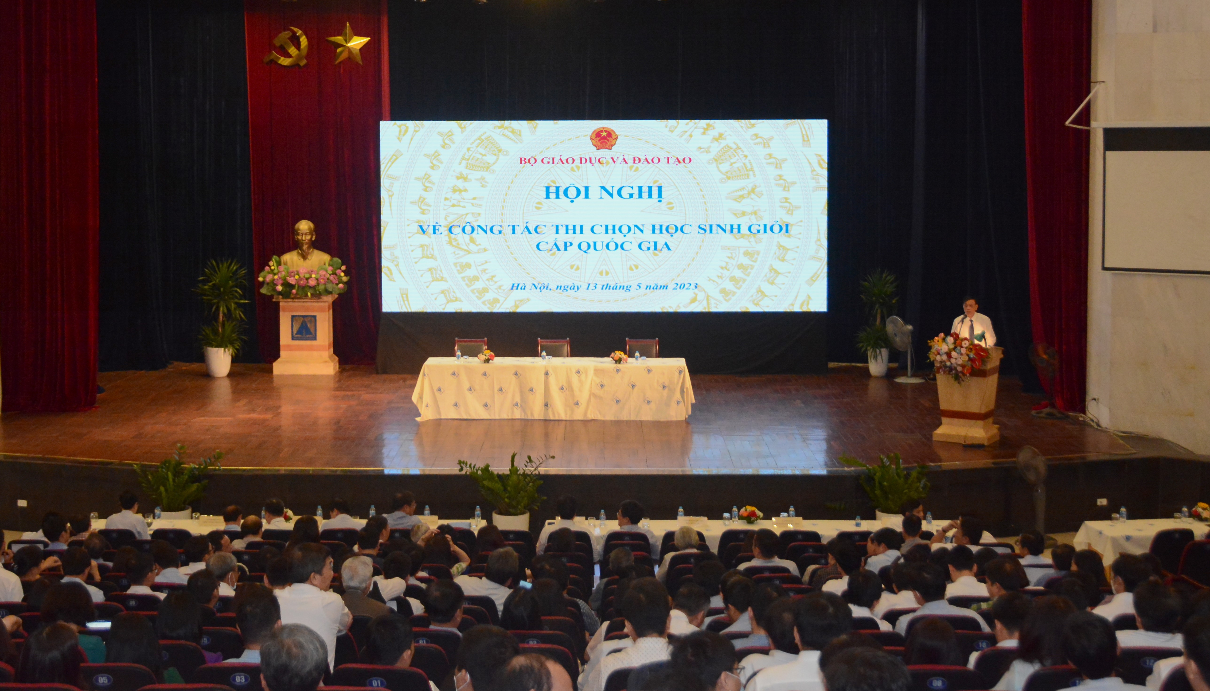 Hội nghị về công tác thi chọn học sinh giỏi quốc gia.