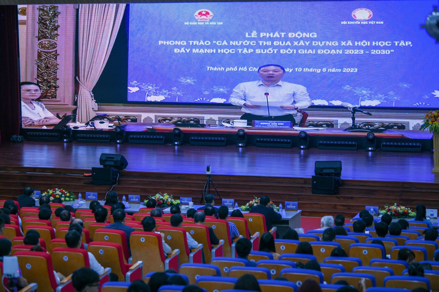 Lễ phát động kết nối tới 63 điểm cầu các tỉnh/thành phố. Lễ phát động kết nối tới 63 điểm cầu các tỉnh/thành phố.