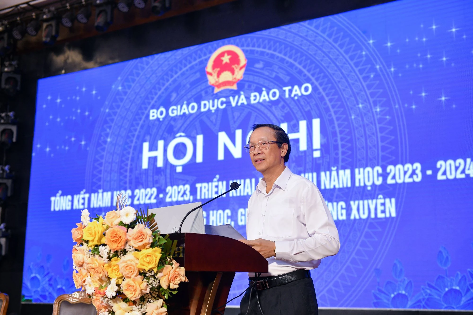 Thứ trưởng Bộ GD&amp;ĐT Phạm Ngọc Thưởng phát biểu khai mạc Hội nghị.