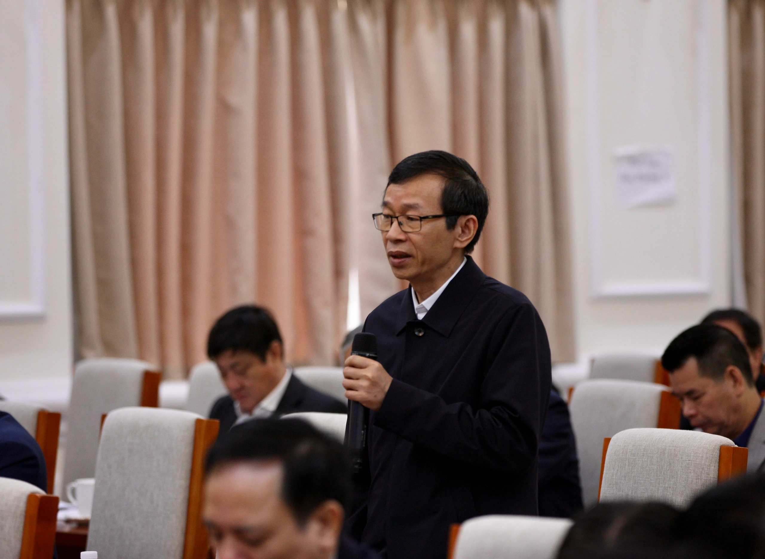 Hiệu trưởng Trường ĐHSP Hà Nội Nguyễn Văn Minh phát biểu tại Hội nghị.