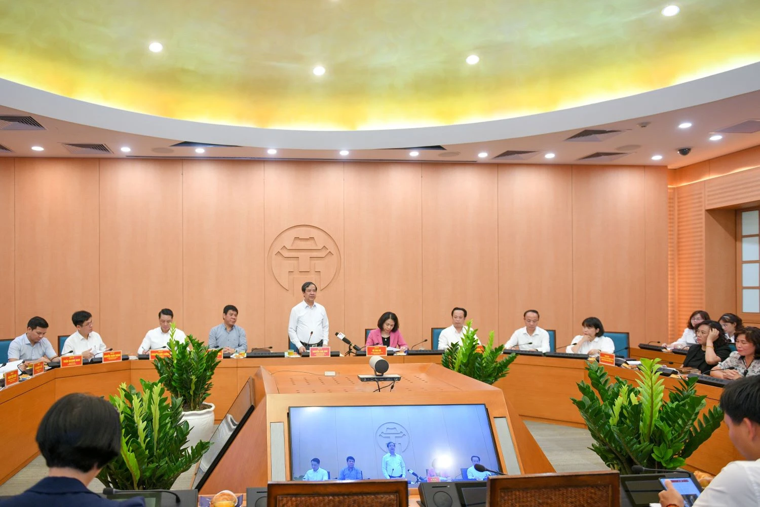 Bộ trưởng Nguyễn Kim Sơn làm việc với Ban Chỉ đạo thi TP.Hà Nội.