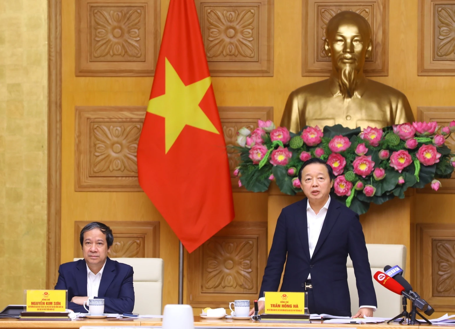 Phó Thủ tướng Chính phủ Trần Hồng Hà đánh giá cao sự chuẩn bị của Bộ GD&amp;ĐT về dự thảo phương án thi, xét công nhận tốt nghiệp THPT từ năm 2025.