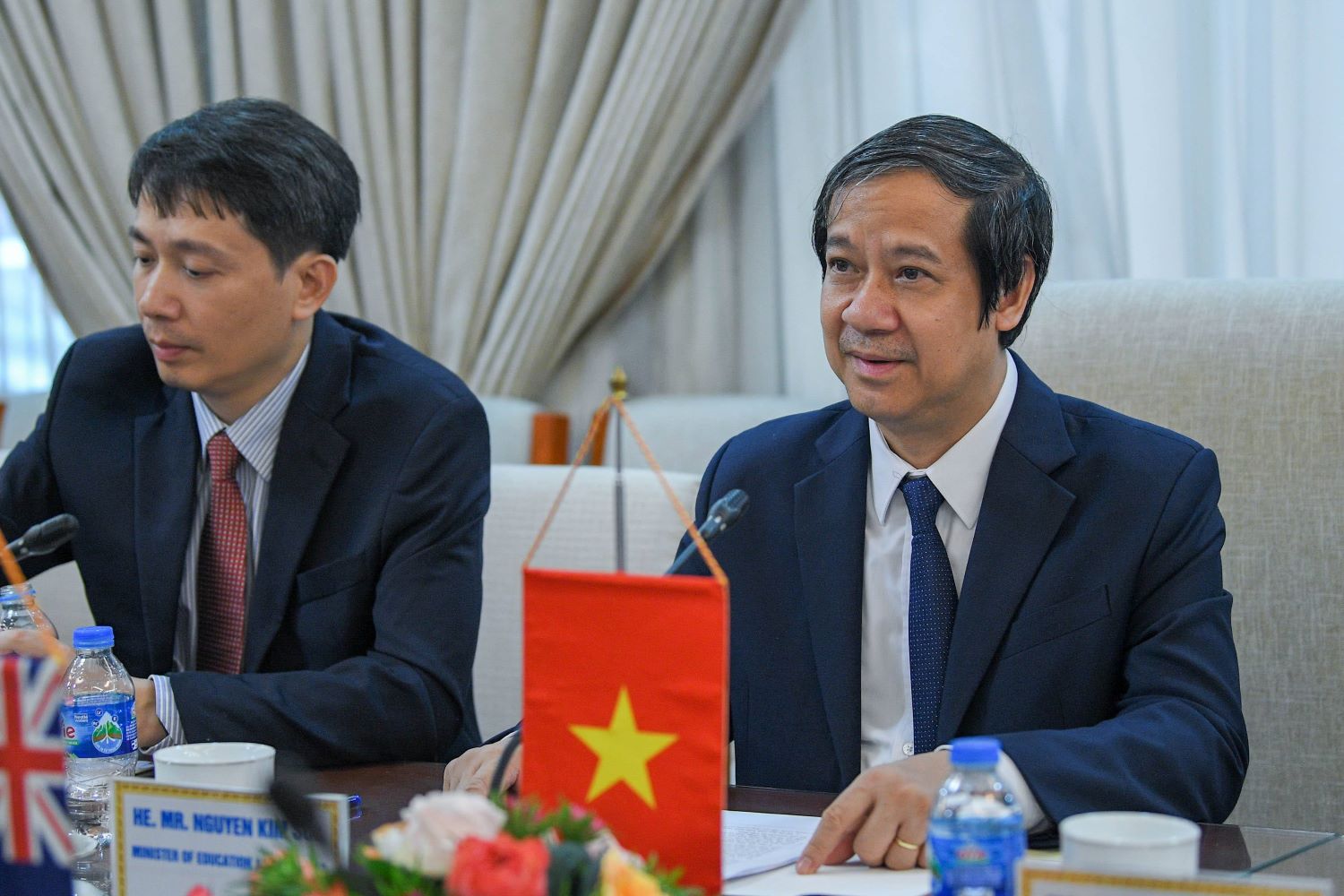Bộ trưởng Nguyễn Kim Sơn phát biểu tại buổi tiếp. Bộ trưởng Nguyễn Kim Sơn phát biểu tại buổi tiếp.