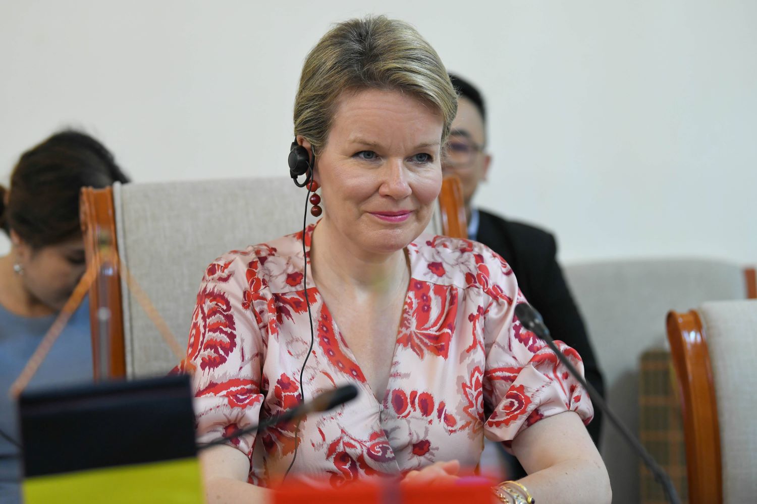 Hoàng hậu Mathilde chia sẻ, đồng thời đánh giá cao việc Việt Nam đã đưa vấn đề chăm sóc sức khỏe tâm thần của học sinh vào chương trình giáo dục. Hoàng hậu Mathilde chia sẻ, đồng thời đánh giá cao việc Việt Nam đã đưa vấn đề chăm sóc sức khỏe tâm thần của học sinh vào chương trình giáo dục.