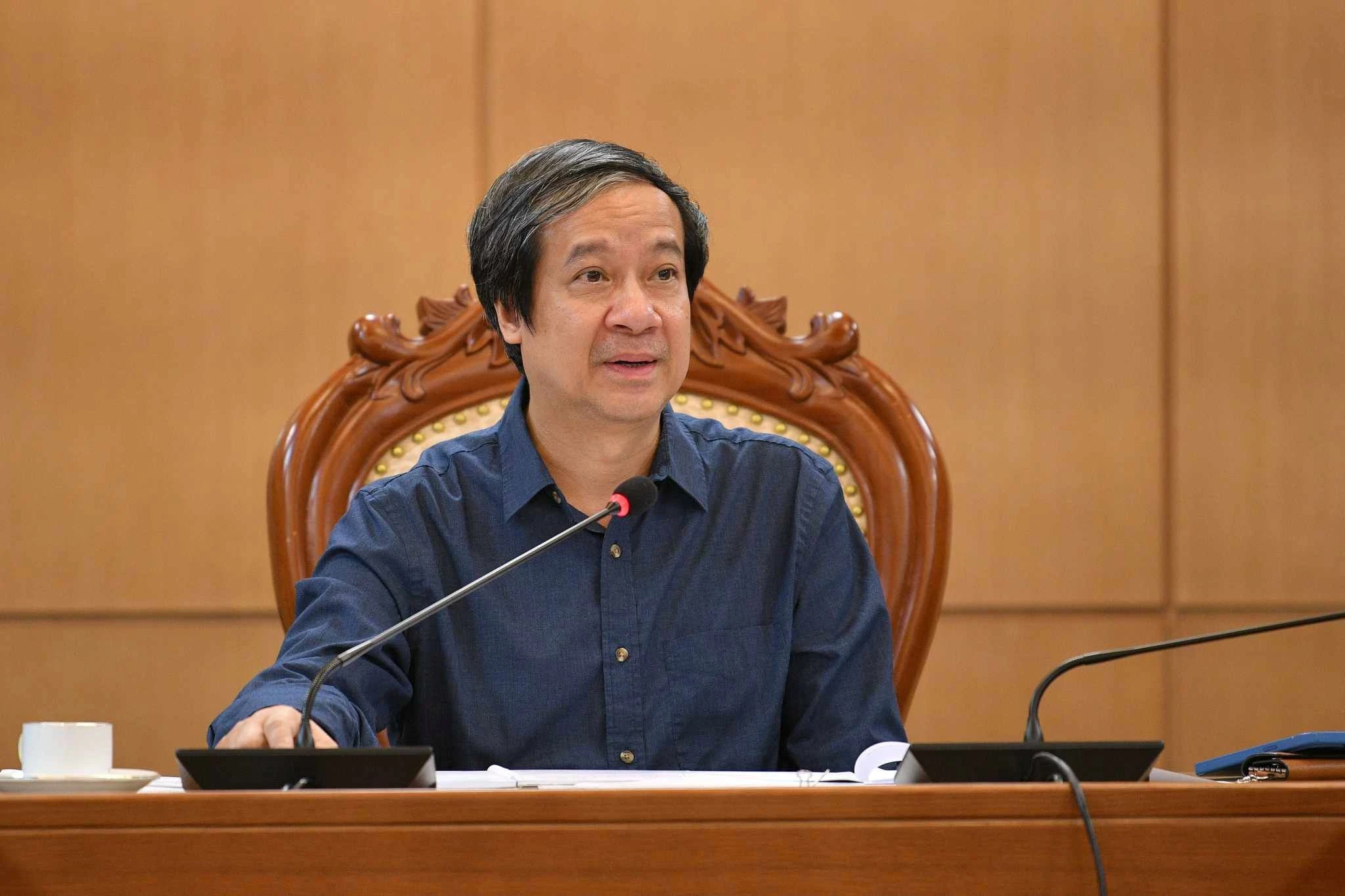 Bộ trưởng Bộ GD&amp;ĐT Nguyễn Kim Sơn phát biểu tại cuộc họp.