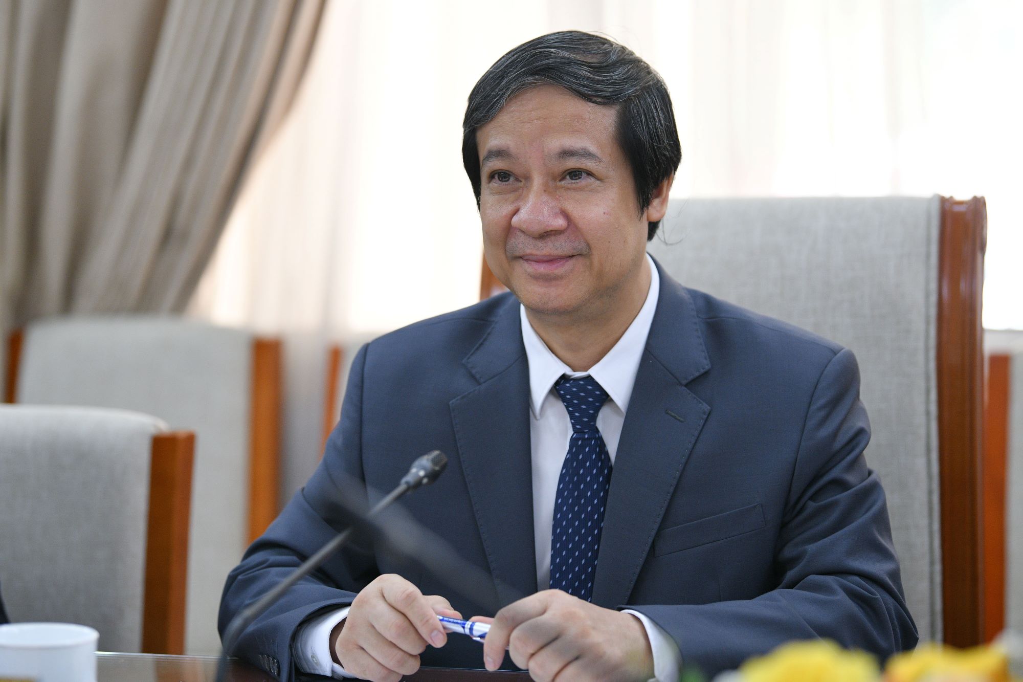 Bộ trưởng Nguyễn Kim Sơn phát biểu tại buổi làm việc. Bộ trưởng Nguyễn Kim Sơn phát biểu tại buổi làm việc.
