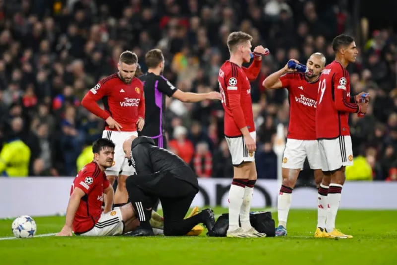 Man United khủng hoảng sau trận thua Bayern Munich 