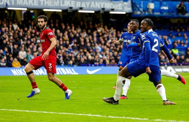 Chùm ảnh: Man United thắng to, Chelsea thảm bại 