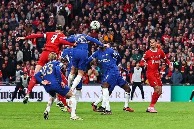 Chùm ảnh: Liverpool hạ Chelsea, vô địch Cúp Liên đoàn Anh 