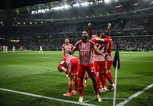 Chùm ảnh: Vô địch UEFA Conference League, Olympiacos làm nên lịch sử 