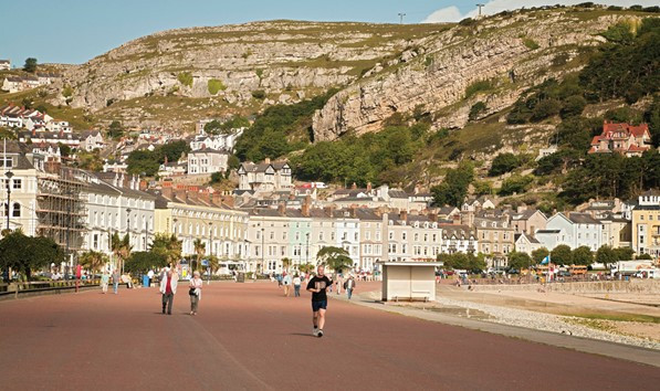 Llandudno - thị trấn ven biển an toàn nhất của Anh