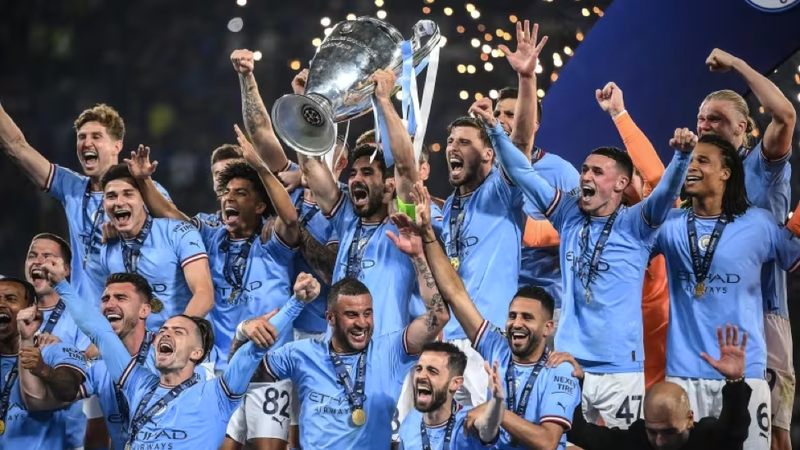 Siêu máy tính dự đoán 'số phận' Man United và Man City tại Champions League 