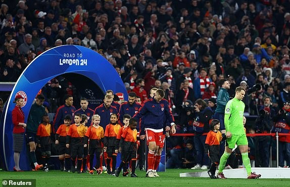 Arsenal bại trận, sạch bóng đại diện Ngoại hạng Anh ở Champions League 