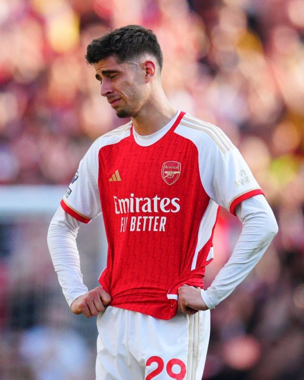 Arsenal hụt ngôi vương, Kai Havertz bật khóc 