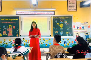 Giờ học tại Trường Tiểu học Vạn Thắng (xã Cổ Đô, Hà Nội).