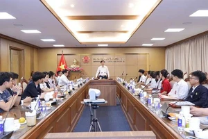 Quang cảnh buổi gặp mặt.