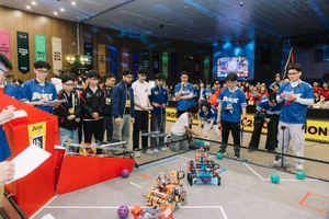 Học sinh tham gia FIRST Tech Challenge Vietnam 2025 - 2026.