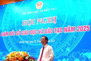 Thứ trưởng Thường trực Phạm Ngọc Thưởng phát biểu khai mạc hội nghị.
