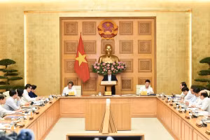 Thủ tướng Phạm Minh Chính chủ trì phiên họp của Ủy ban quốc gia đổi mới GD-ĐT. 