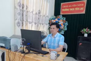 Ông Nguyễn Minh Giang - Phó Hiệu trưởng Trường THCS Yên Lạc (xã Yên Ninh, Thanh Hóa).