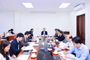 Thứ trưởng Thường trực Phạm Ngọc Thưởng chủ trì cuộc họp Ban Chỉ đạo.