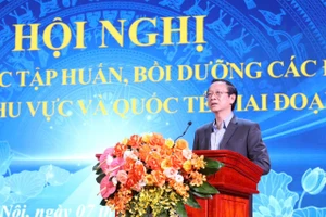 Thứ trưởng Thường trực Phạm Ngọc Thưởng phát biểu tại hội nghị.