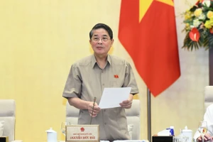 Phó Chủ tịch Quốc hội Nguyễn Đức Hải điều hành phiên họp. Ảnh: Lâm Hiển (Đại biểu Nhân dân).