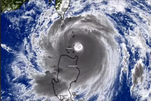 Ảnh vệ tinh về siêu bão Ragasa trước khi đi vào Biển Đông thành cơn bão số 9.