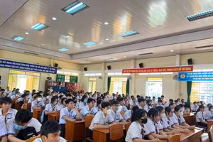 Học sinh Trường THPT Võ Văn Kiệt (Vũng Liêm, Vĩnh Long). Ảnh: NTCC