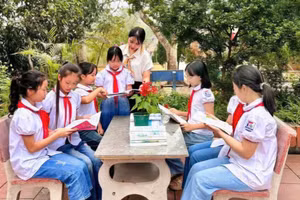 Học sinh Trường Tiểu học thị trấn Hạ Hòa (Phú Thọ).