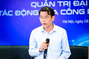 Ông Vũ Thanh Mai, Phó Trưởng Ban Tuyên giáo và Dân vận Trung ương phát biểu tại tọa đàm.