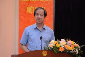 Bộ trưởng Nguyễn Kim Sơn phát biểu tại hội nghị.