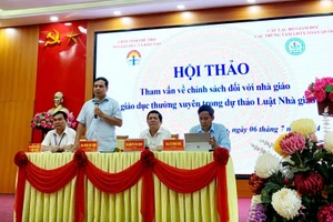 Hội thảo có sự tham dự của đại diện 49 cơ sở GDTX trên cả nước.