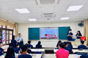 Hoạt động giáo dục trong lớp học tại Trường THCS&THPT Sư phạm (thuộc Trường Đại học Sư phạm Hà Nội 2).