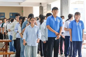 Thí sinh tham gia kỳ thi V-SAT năm 2025 tại Đại học Cần Thơ.