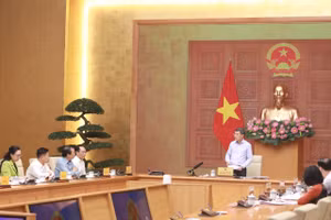 Thủ tướng Lê Minh Hưng chủ trì buổi làm việc với Bộ GD&ĐT tại trụ sở Chính phủ.